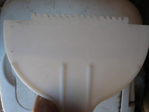 notch trowel putty knife