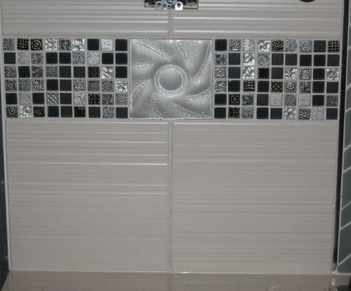 glass mosaic accent tile