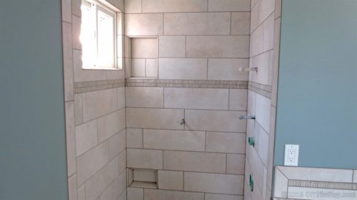 recessed shampoo foot niche