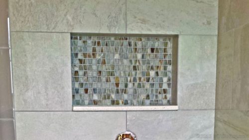 https://www.diytileguy.com/wp-content/uploads/2016/12/shampoo-niche-with-glass-tile.jpg