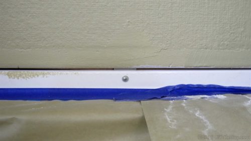 gap between cement board and tub flange