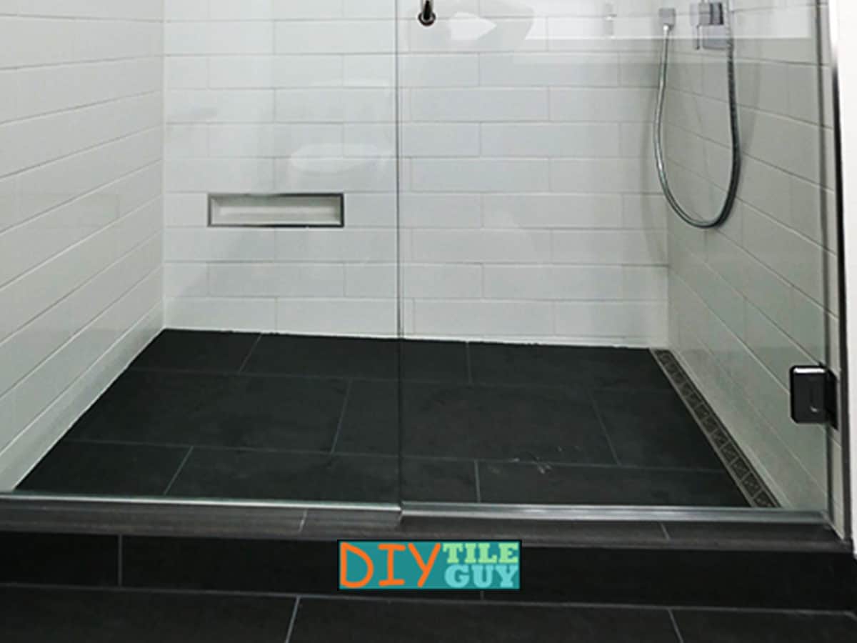 recessed foot niche in a shower rather than a bench